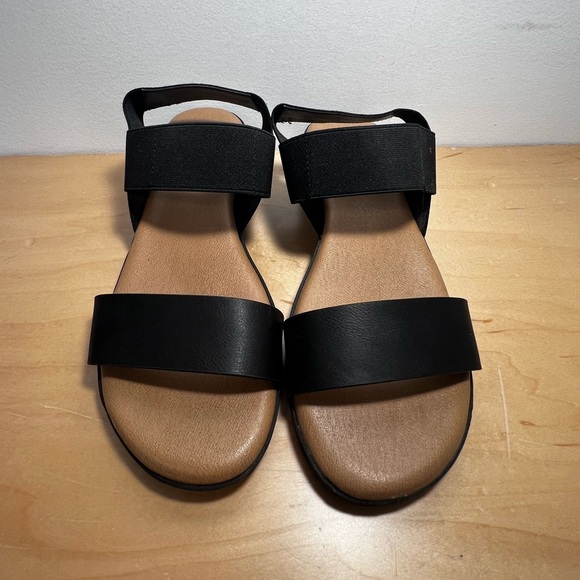 Kenzie Everlee Low Wedge Heel Sandals 8.5 - Picture 2 of 5